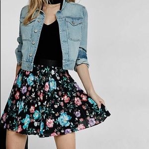 Express High Waisted Pleated Mini Skirt